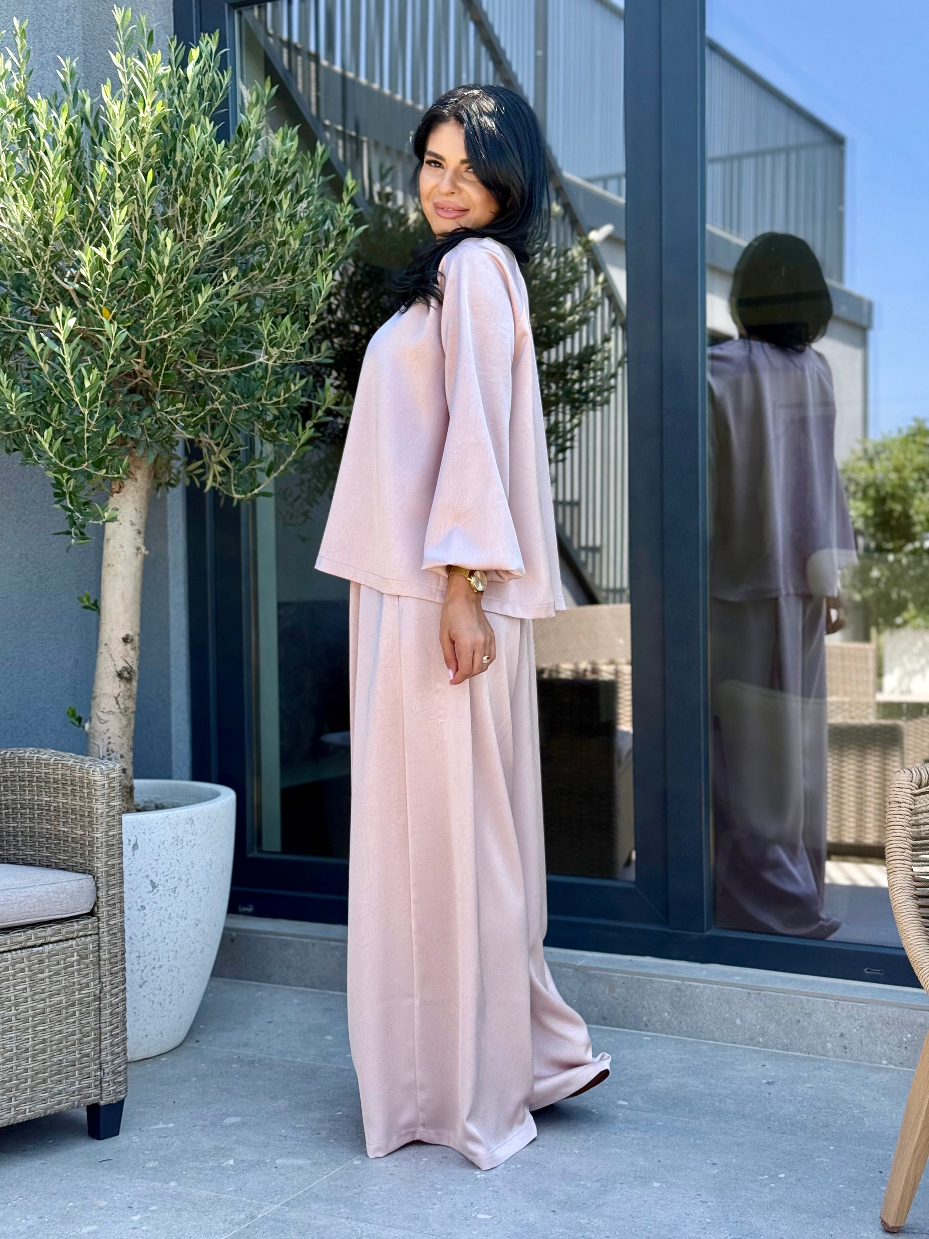 Outfit Olivia - Everleigh London