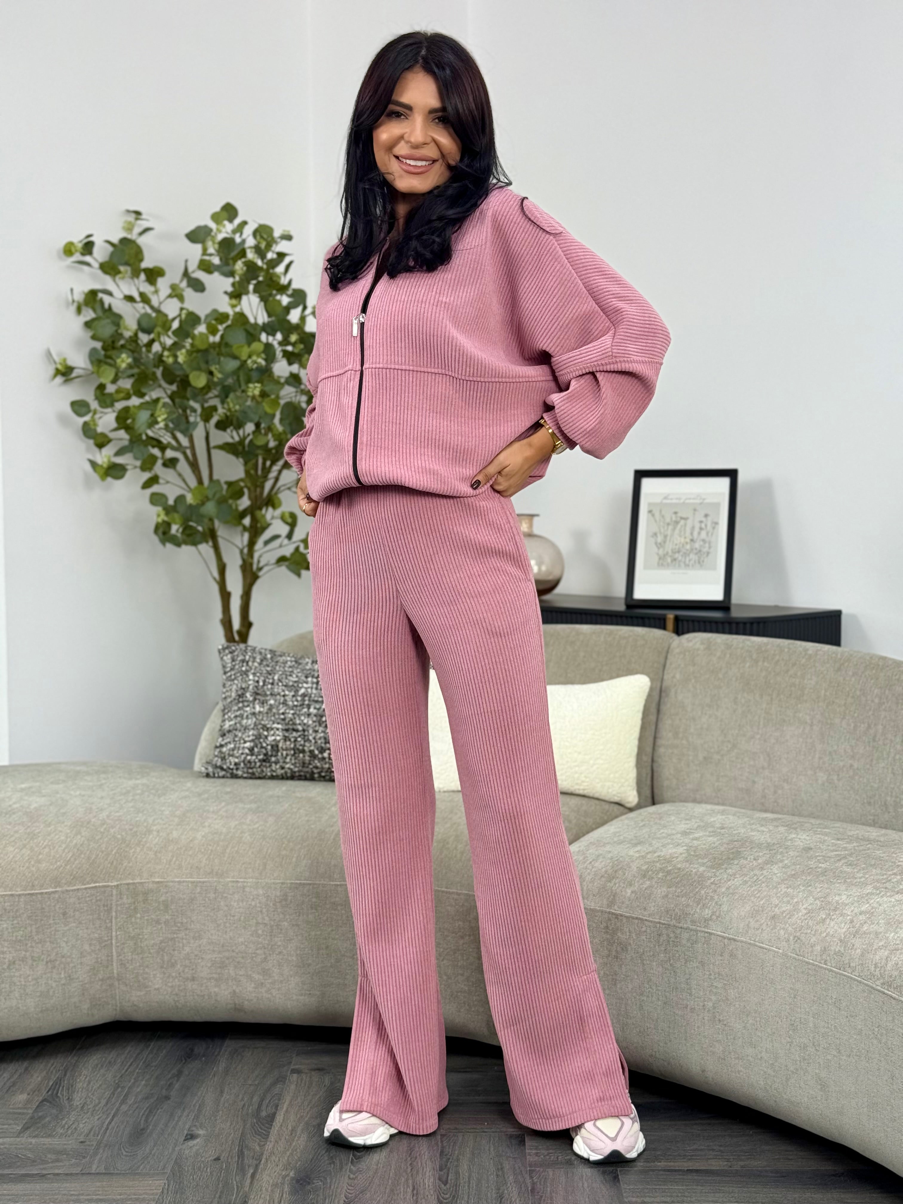 Outfit Karla - Everleigh London