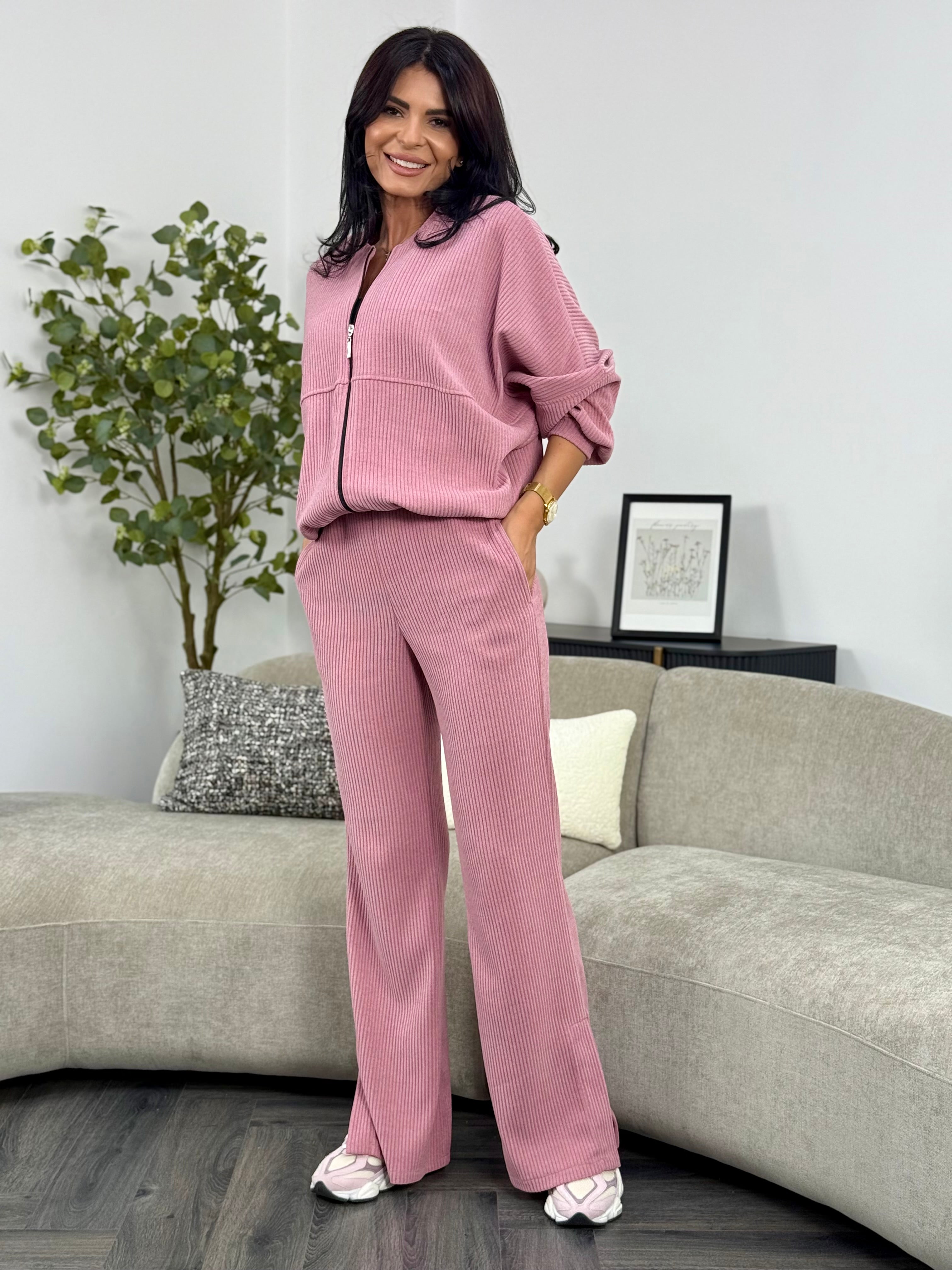 Outfit Karla - Everleigh London