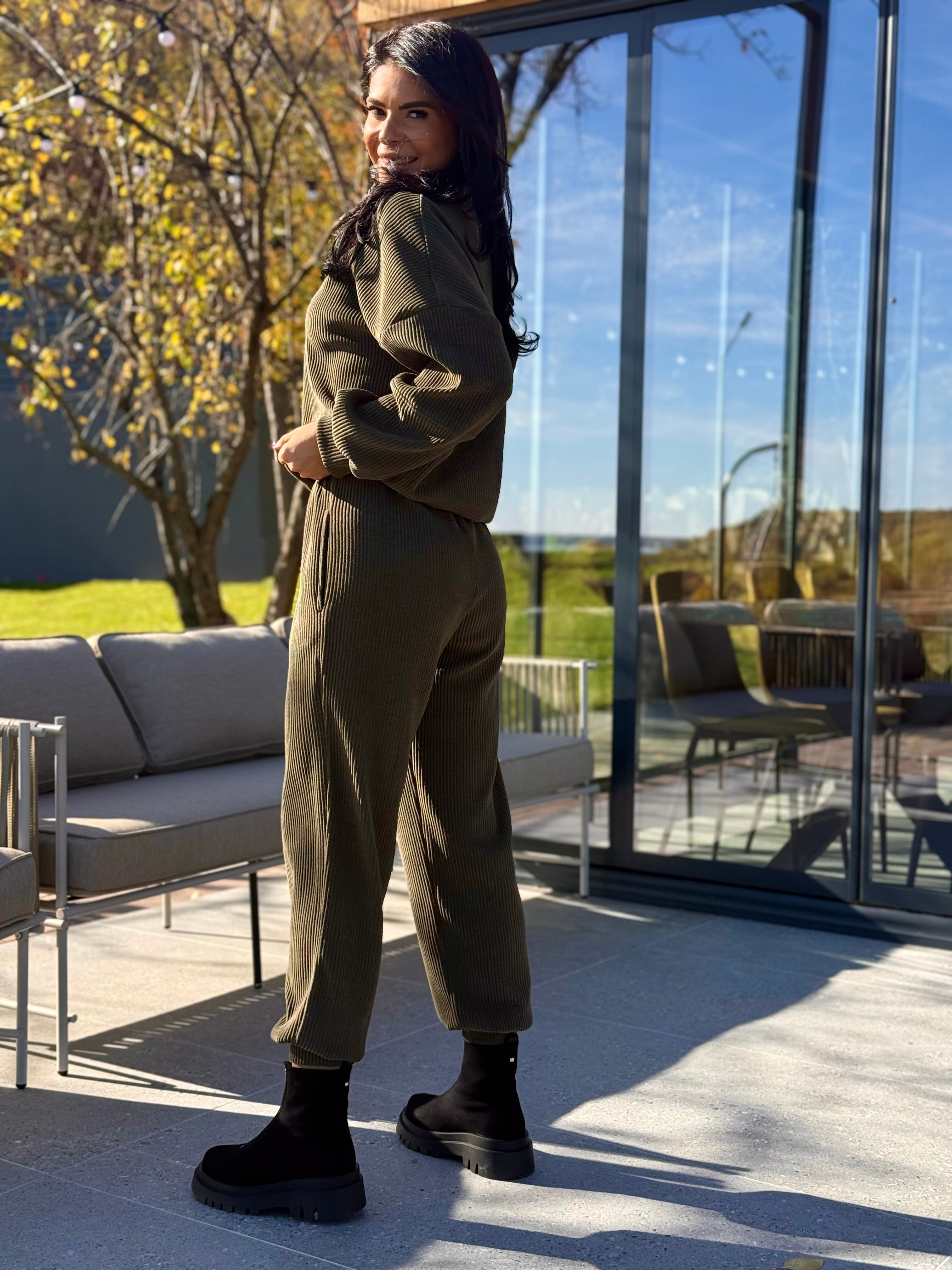 Tracksuit Serenya - Everleigh London